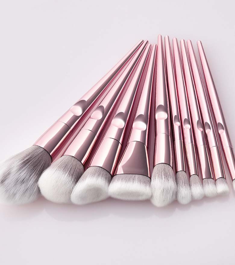 Rose Gold Make Up Brush